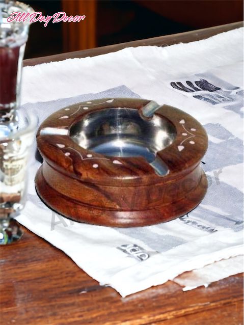 Wooden Ash Tray with Steel Cup for Office & Home d�cor (Size- 9.4 * 9.4 * 2.3cm)